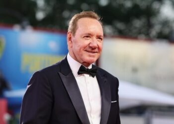 Kevin Spacey settles out of court with 3 men over alleged sexual assaults