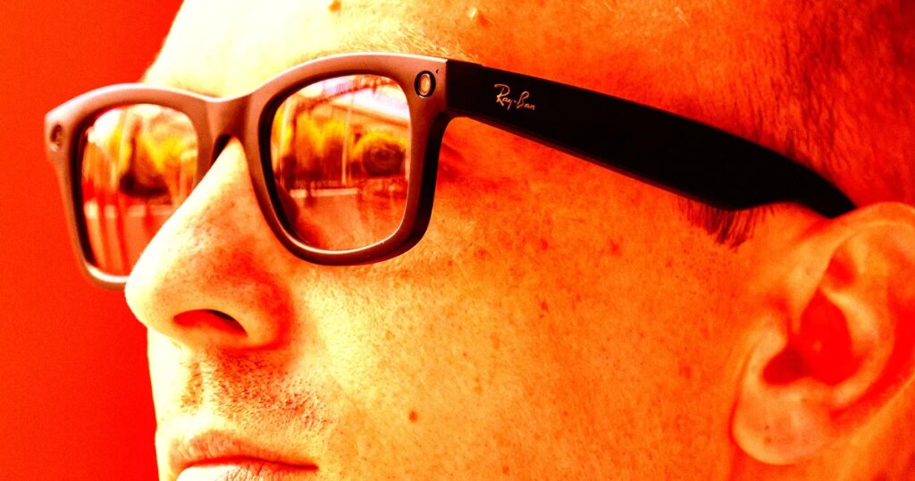 Man Caught Using Smart Glasses to Get Advice While Being Cross-Examined in Court