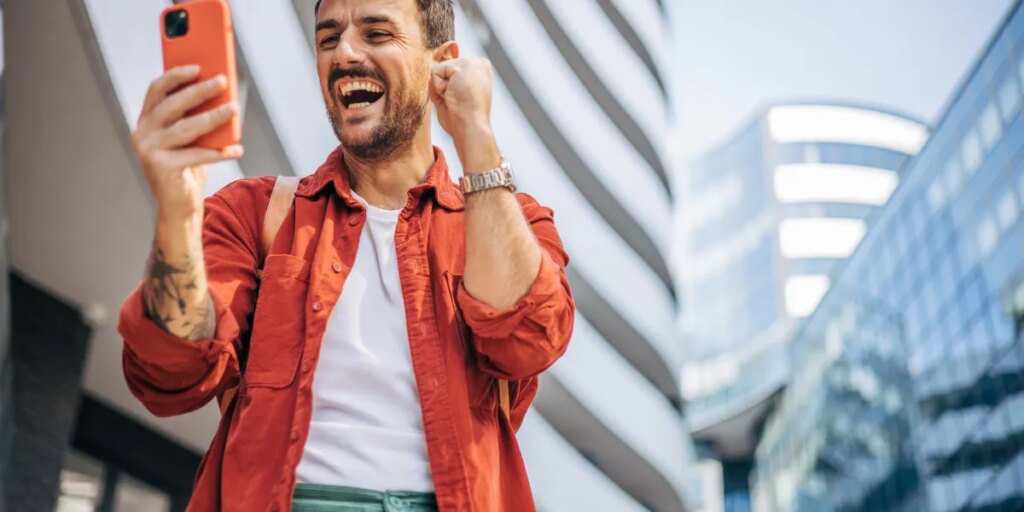 Covid gave us hybrid work. The Iran War might give us a four-day week—and this time, experts say it could stick