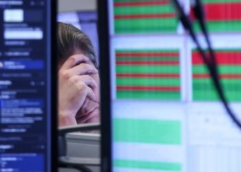 Markets wait for Trump and Iran to follow through on Hormuz threats that carry potentially catastrophic results