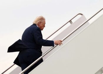 ‘He folded’: Trump ridiculed for sudden reversal as report blows hole in Iran claim