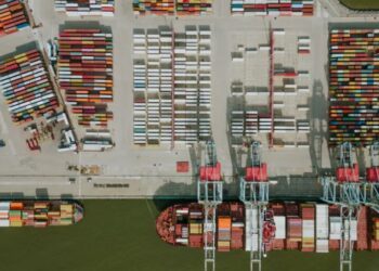 After 25 years of negotiations, the EU finally signs the EU-Mercosur deal, the biggest trade deal in history linking 700 million people