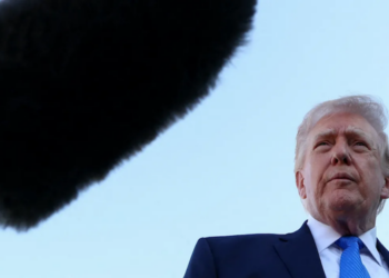 Trump rambles about paperclips as ICE question sends him drifting into bizarre anecdote