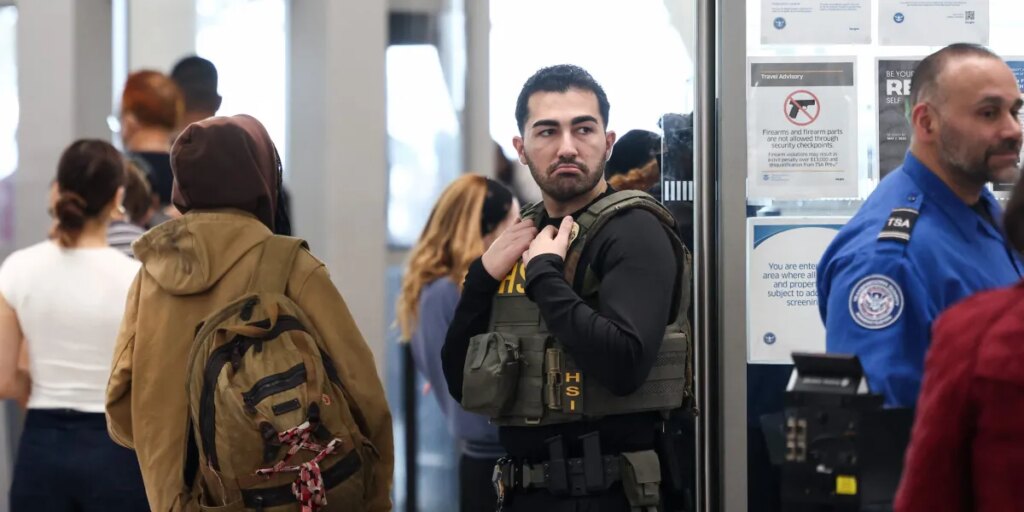 Largest federal workers union warns ICE agents are not trained to replace TSA and putting them in airports ‘does not fill a gap. It creates one’