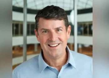 I worked closely with Elon Musk at Tesla. Here’s what the CEO’s ‘algorithm’ can and can’t do.