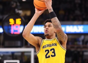 From 12 hours of video games a day to Big Ten Player of the year: The unlikely rise of Yaxel Lendeborg