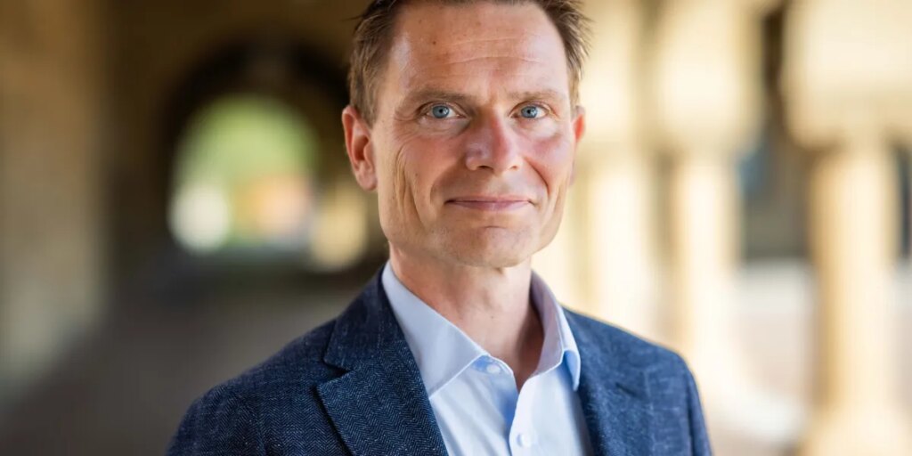 ‘Don’t leave’: the remote work guru who nailed the labor market during the Great Resignation offers job advice for 2026