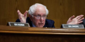 Bernie Sanders and AOC launch bill to ban new data-center construction