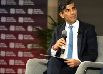 Rishi Sunak tells CEOs to move fast on AI—or risk landing on the wrong side of the K-shaped economy