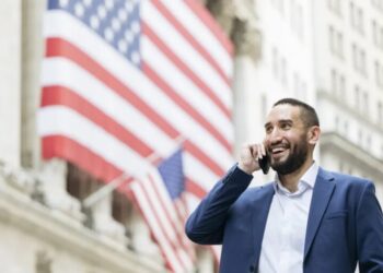 New York is home to 154 billionaires. Together they’re worth $975.7 billion—and some of them are even making $2 million an hour