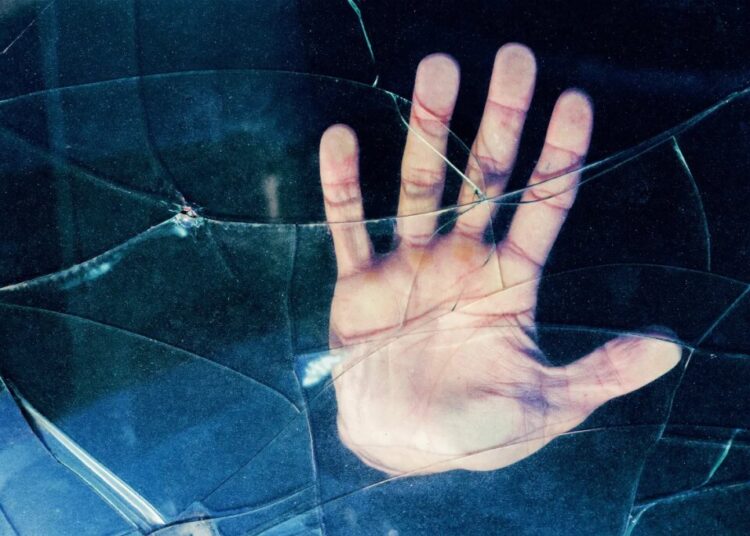 Protesters Have Figured Out They Can Block Waymos and Berate Their Passengers While the Cars Are Paralyzed