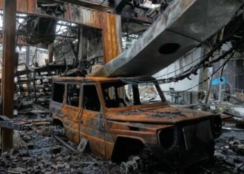 Iran-backed Houthis claim first missile launch on Israel, raising fears they will attack ships in the Red Sea and disrupt traffic through Suez Canal