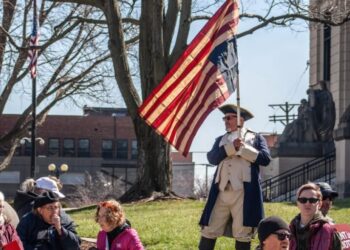 Bruce Springsteen headlines Minnesota ‘No Kings’ rally as anti-Trump protesters march across the U.S. and Europe