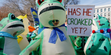 No Kings protesters having ‘fun’ trolling Trump has GOP ‘sweating bullets’: MS NOW panel