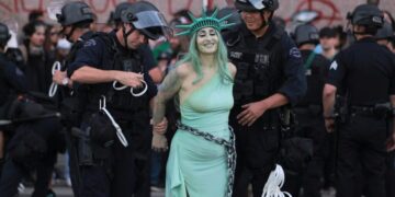 Photos From the Third Nationwide ‘No Kings’ Protest