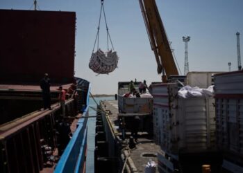 Global economy takes gut punch from war in Iran, with nobody untouched the longer it goes on