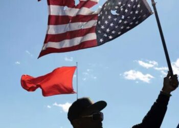 US barreling towards ‘total collapse’ within six months if Iran war continues: expert