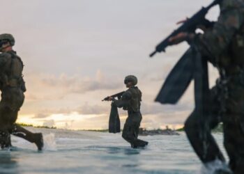 Dow futures fall 300 points as Wall Street braces for potential U.S. ground assault on Iran and Houthi attacks that could slash oil supplies further