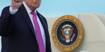 Fox News host’s monologue causes uproar in MAGA base