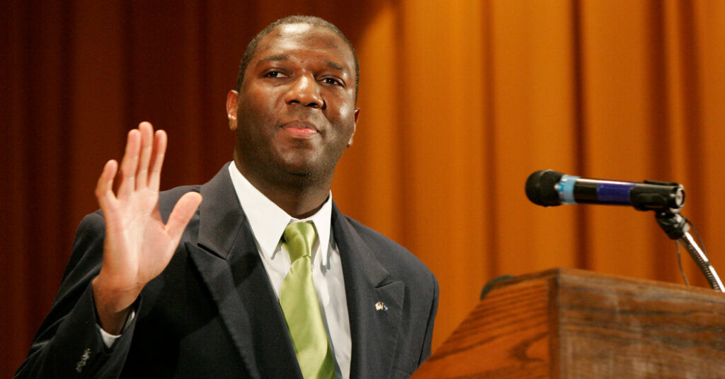 Alvin Greene, a No-Show Senate Nominee Who Won Primary, Dies at 48