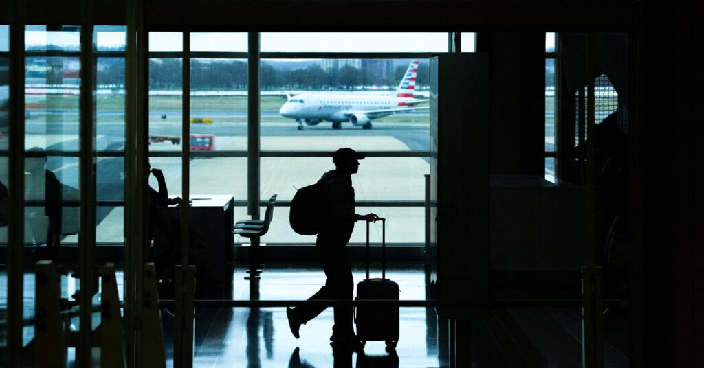 Flight Costs Are Up, but Travelers Aren’t Deterred, U.S. Airlines Say