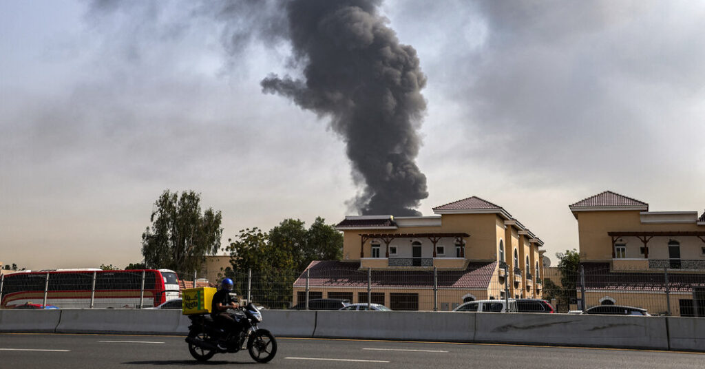 Sucked Into War, Gulf Countries Face the Limits of U.S. Security Guarantees