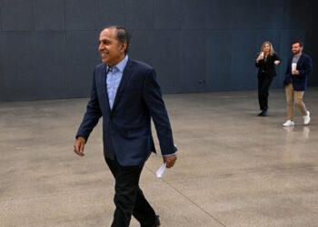 Krishnamoorthi Has a Huge Ad Spending Advantage