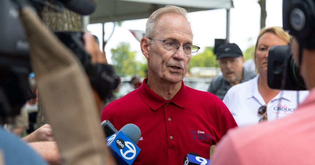 Don Tracy Wins Republican Senate Primary in Illinois