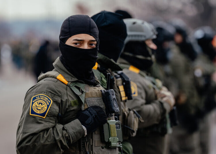 White House Offers Narrow Immigration Enforcement Changes As Talks Drag On