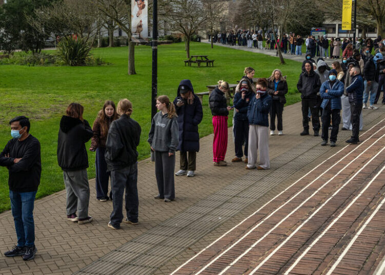 An ‘Unprecedented’ Outbreak of Meningitis Raises Alarm in Britain