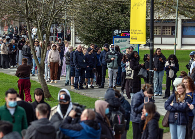 What to Know about the Meningitis Outbreak in Britain