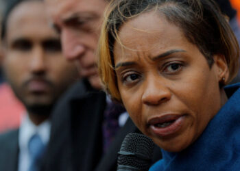 24 States Sue the E.P.A. for Renouncing Its Power to Fight Climate Change