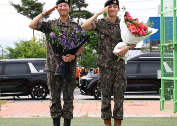 As BTS Returns From the Military, There’s a Precedent: Elvis