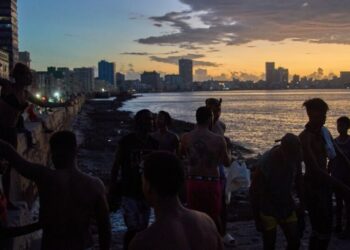 Aid Ship Departs for Cuba as Island Grapples With a Fuel Blockade