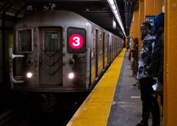 M.T.A. Aims to Replace Thousands of Aging Subway Cars Built in the 1980s