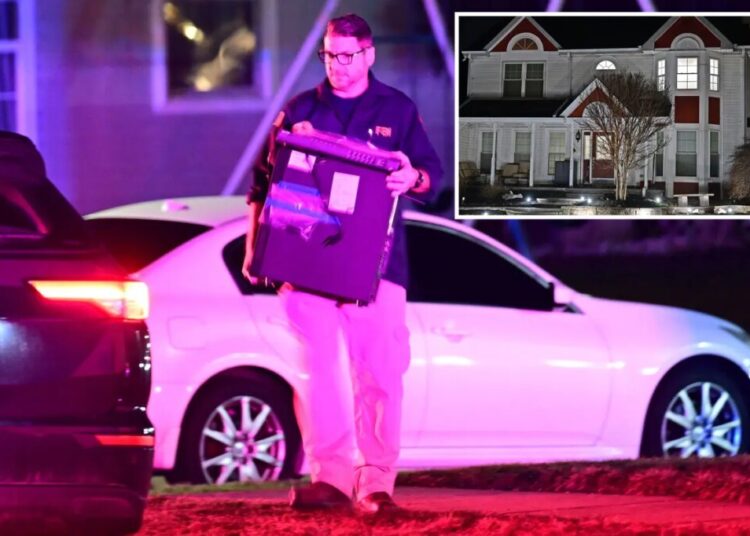 FBI raids homes of self-radicalized ISIS protesters accused of hurling bombs at Gracie Mansion protest