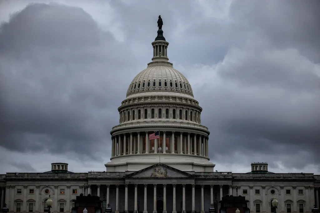 The US Capitol building on a cloudy day.