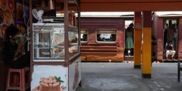 A Public Holiday Every Week? Sri Lankans Bemoan the Enforced Day Off.