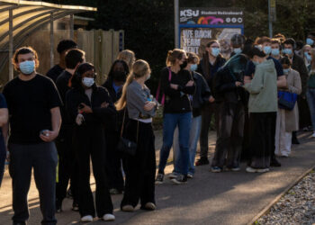 A Meningitis Outbreak Evokes Covid Memories at a British Campus