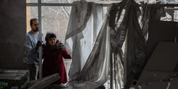 Trump Signals Retreat From Goal of Regime Change in Iran