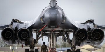 U.K. Allows U.S. to Use Bases to Hit Iranian Forces Menacing Strait Traffic