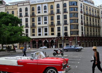Electrical Blackouts, Suspended Flights: What to Know About Travel to Cuba