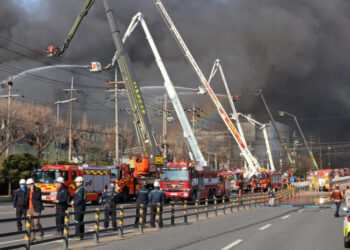 ​At Least 10 Killed in South Korean Factory Fire