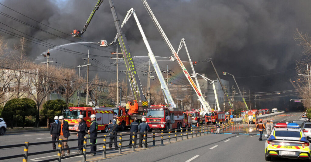 At Least 10 Killed in South Korean Factory Fire