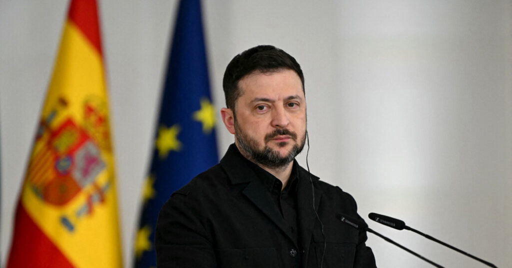 Zelensky Sends Negotiators to the U.S., Hoping to Revive Peace Talks