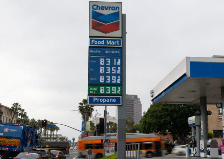 High Gas Prices, Driven Up by the Iran War, Loom Over the Midterms