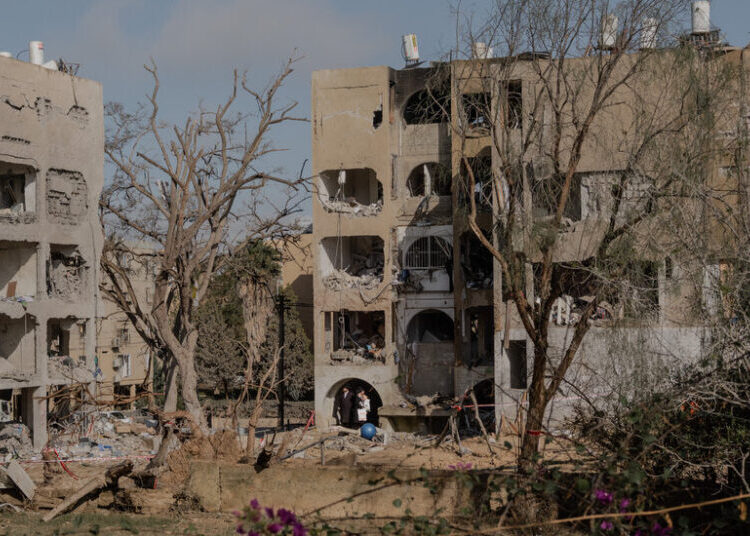 Residents of Arad Are Shaken After Direct Strike by Iranian Missile