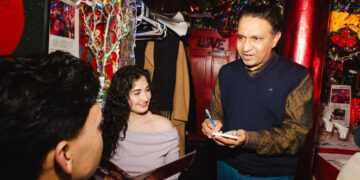 ‘Love Story’ Has People Falling for ’90s New York City Again