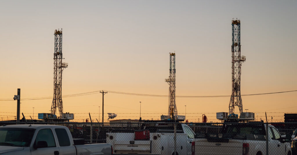 Despite Spiking Oil Prices, There’s No Talk of a Boom in Texas Oil Country