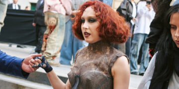 Did Chappell Roan’s Security Make a Young Girl Cry?